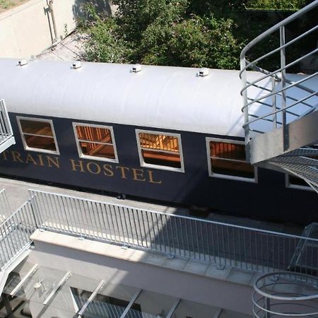 Train Cabin Hostel Schaerbeek Zewnętrze zdjęcie