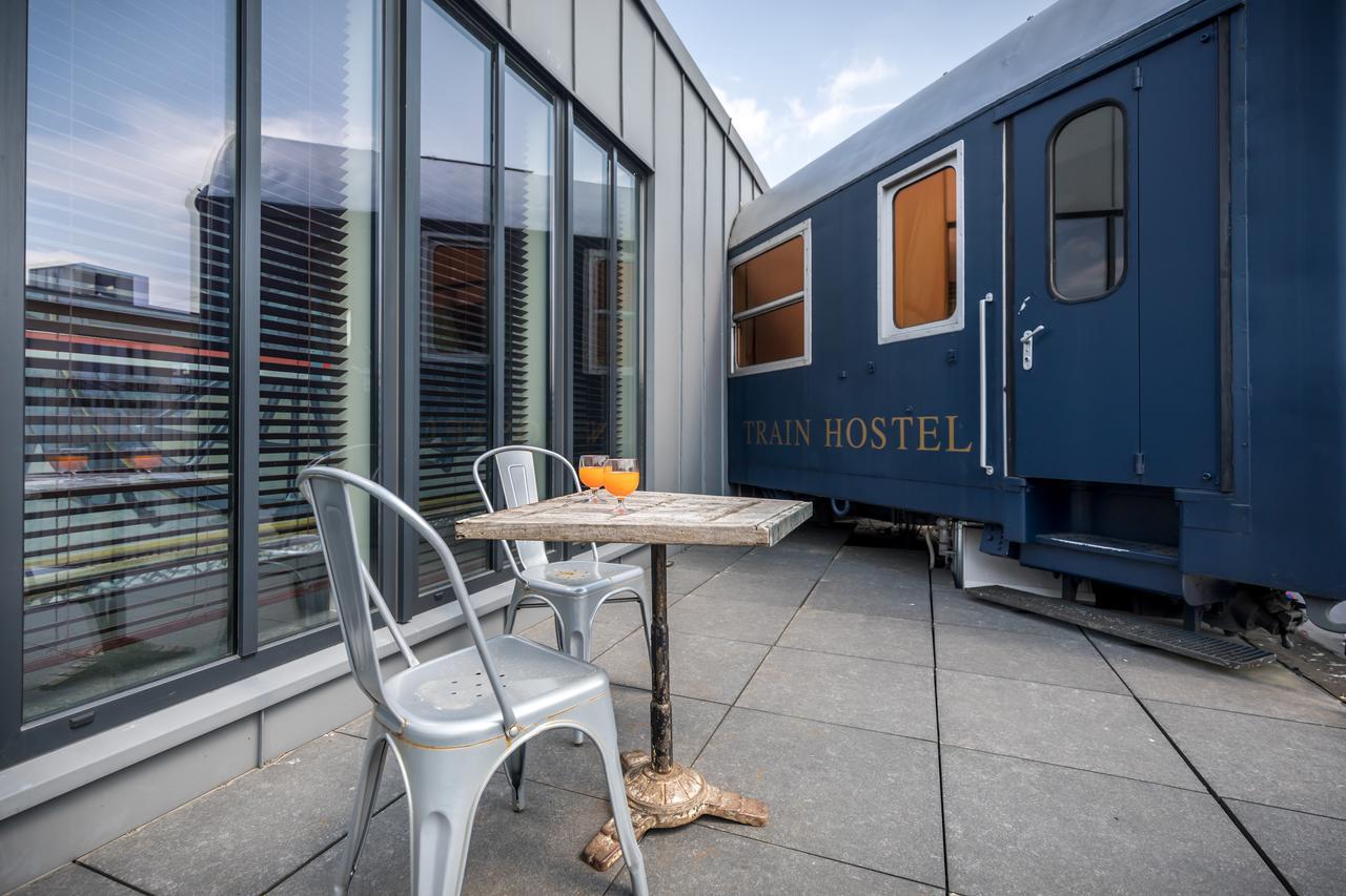 Train Cabin Hostel Schaerbeek Zewnętrze zdjęcie