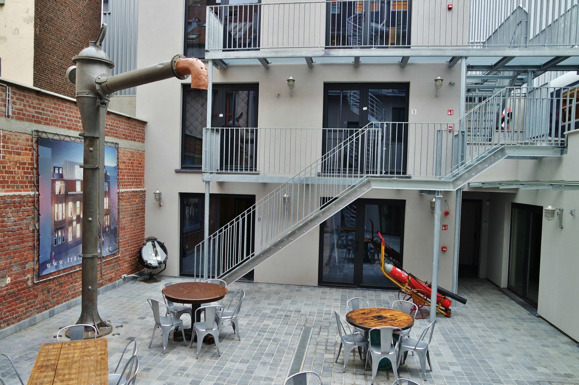 Train Cabin Hostel Schaerbeek Zewnętrze zdjęcie
