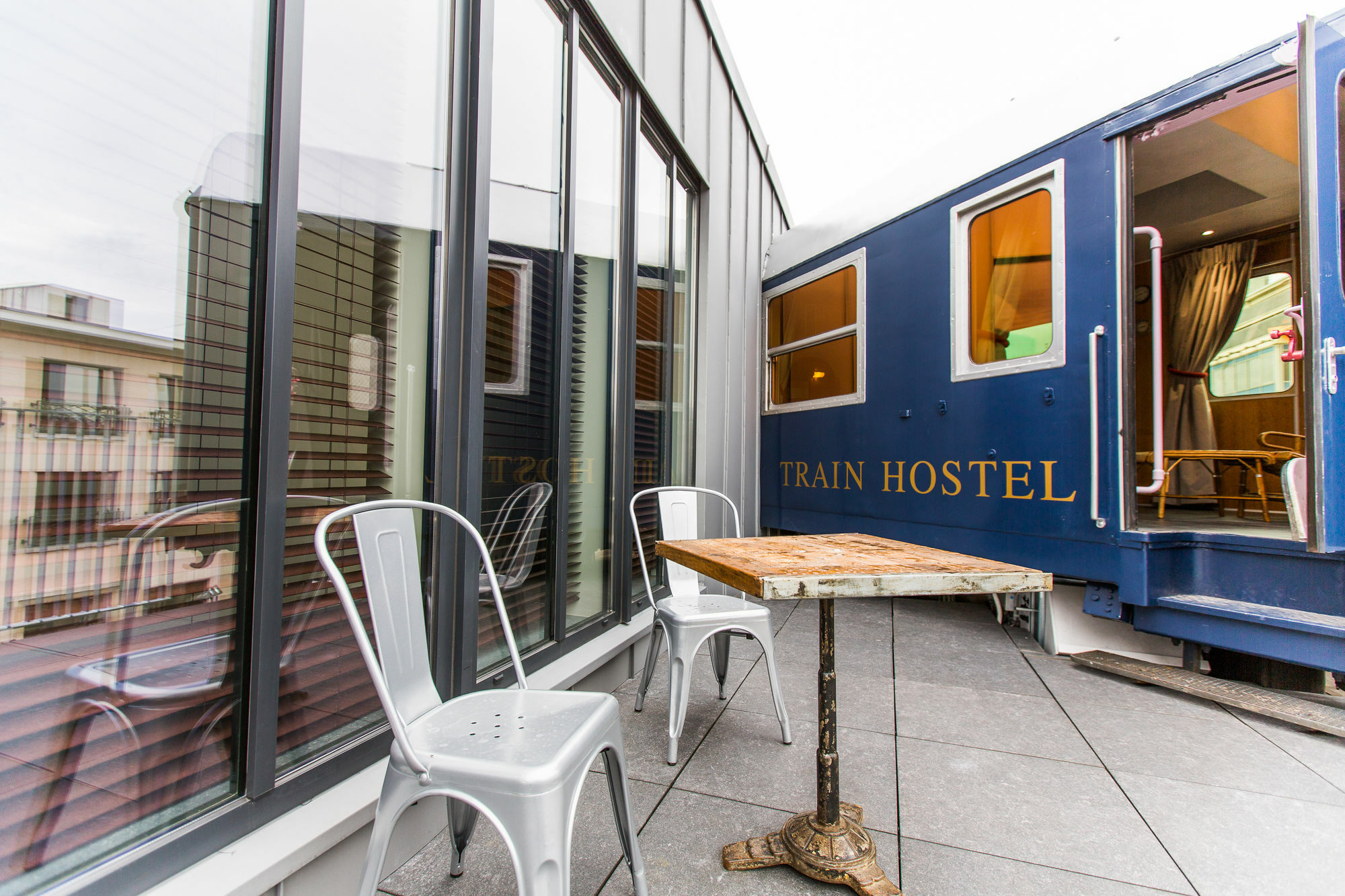 Train Cabin Hostel Schaerbeek Zewnętrze zdjęcie